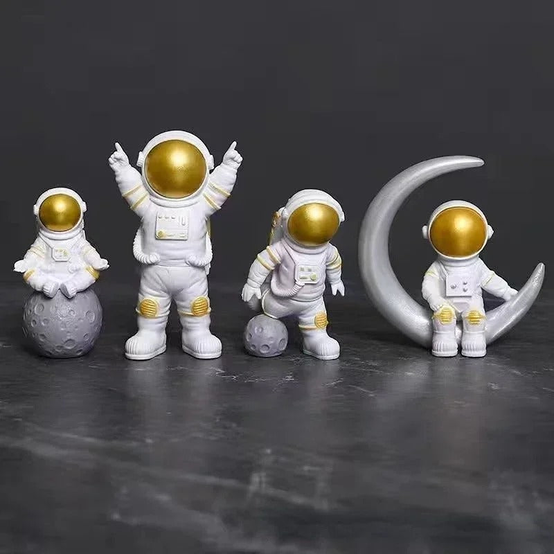 Moonwalkers Astronaut Decor