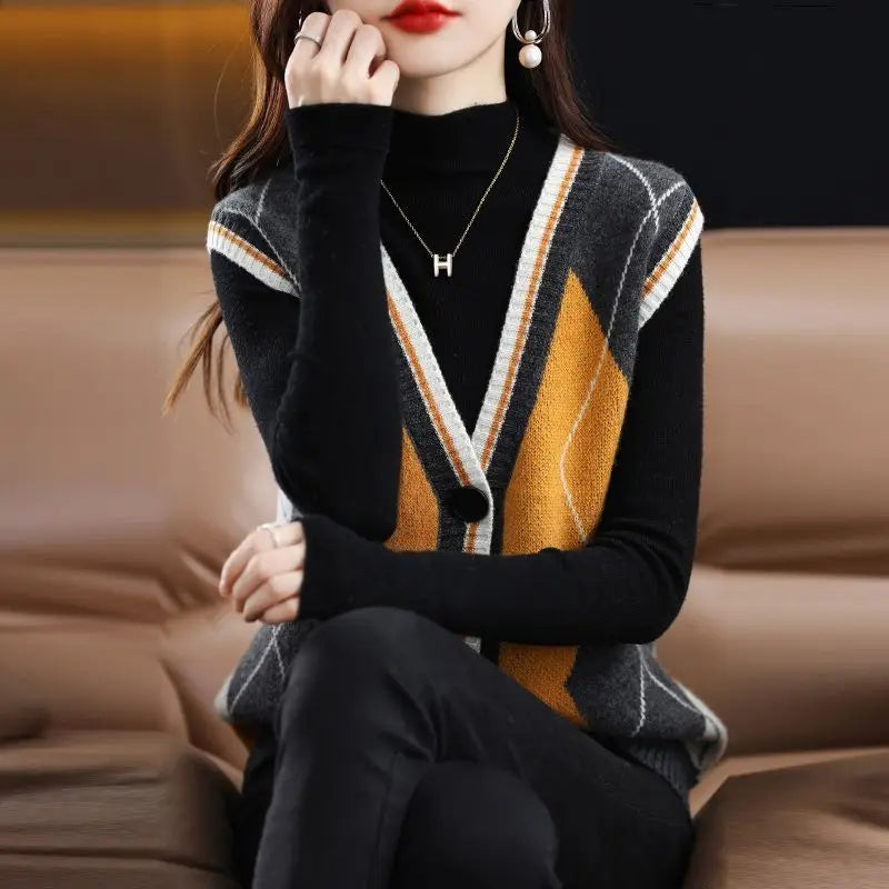 Amara Wool Cardigan