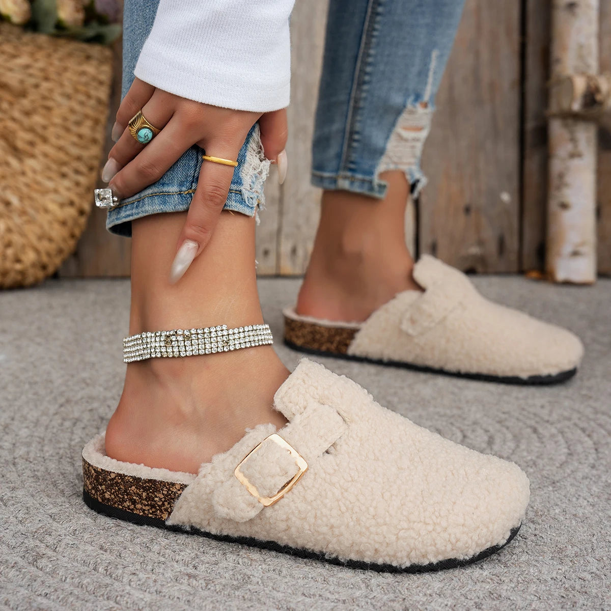 Vibe Plush Clogs