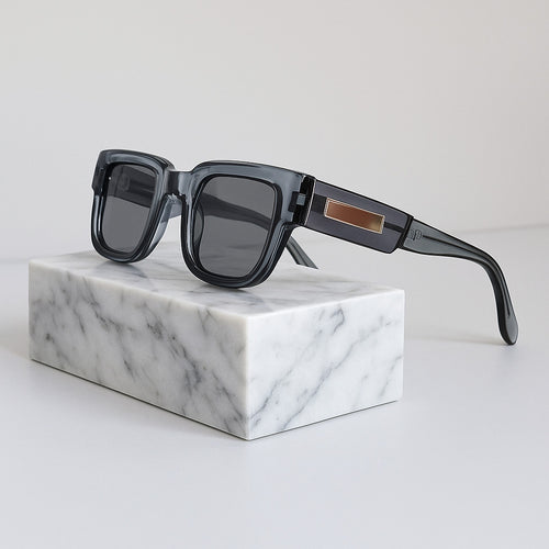 Leo Oversized Shades