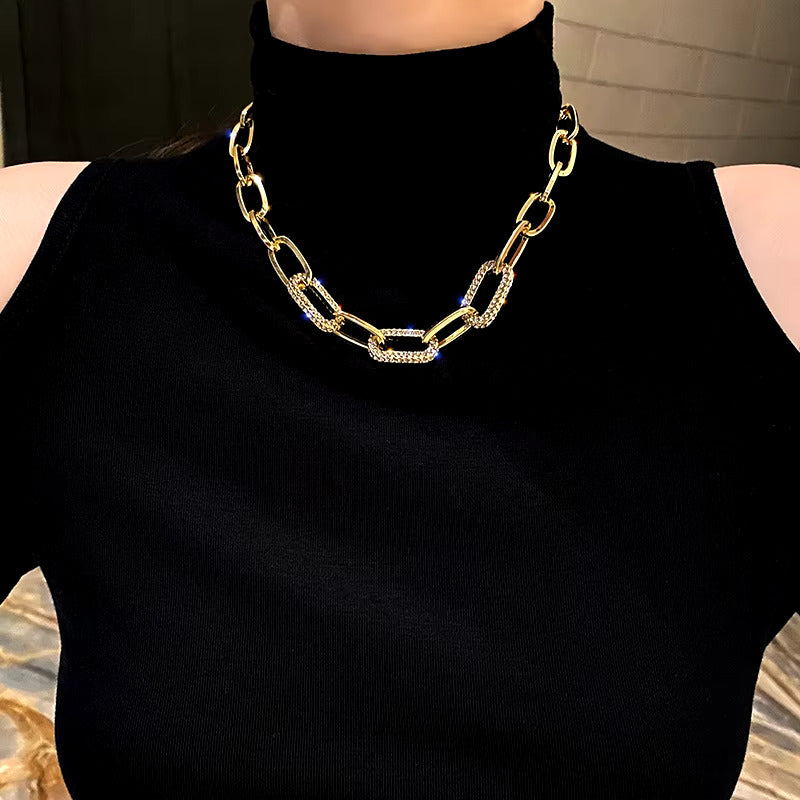 Amara Chain Necklace