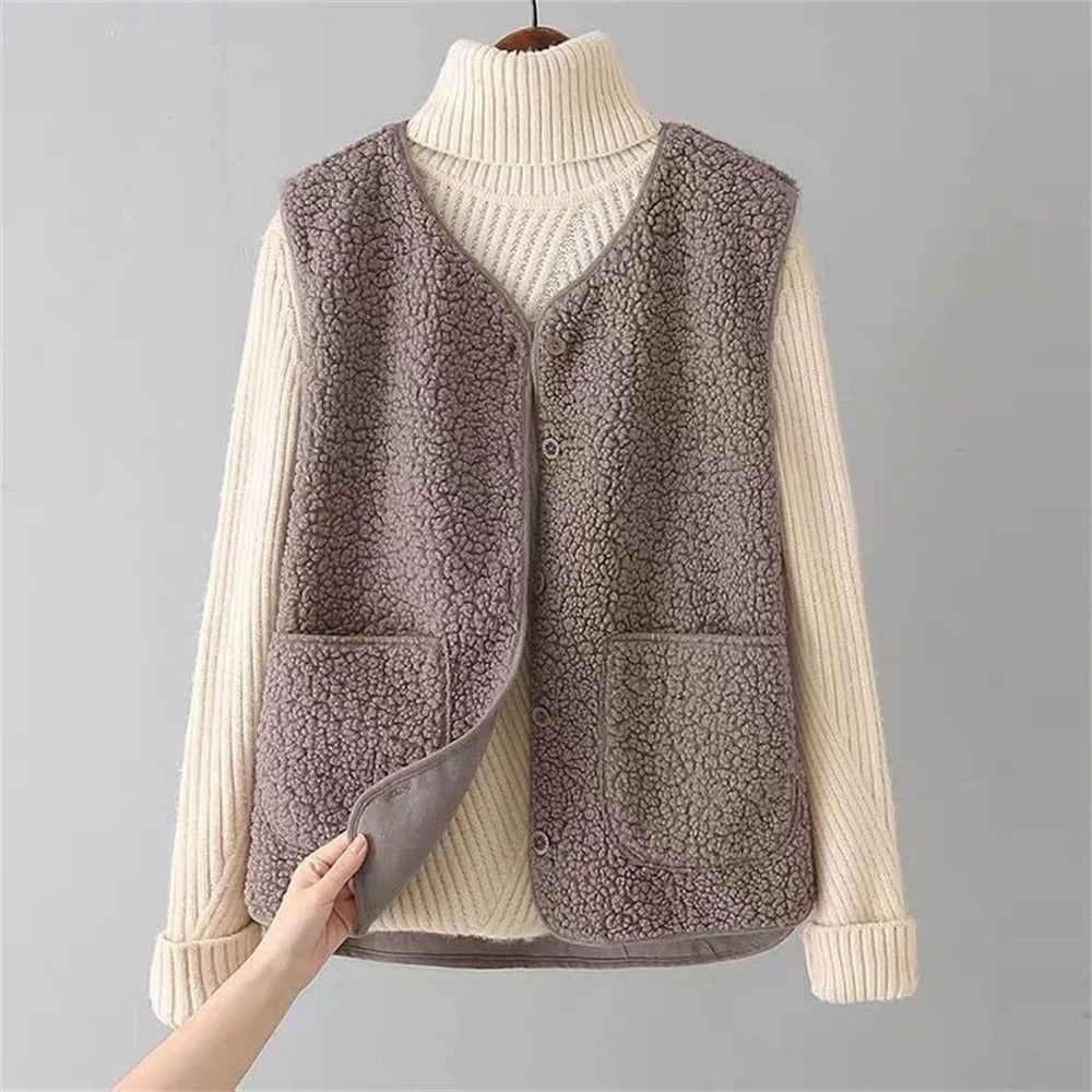 Chalet Cozy Fleece Vest