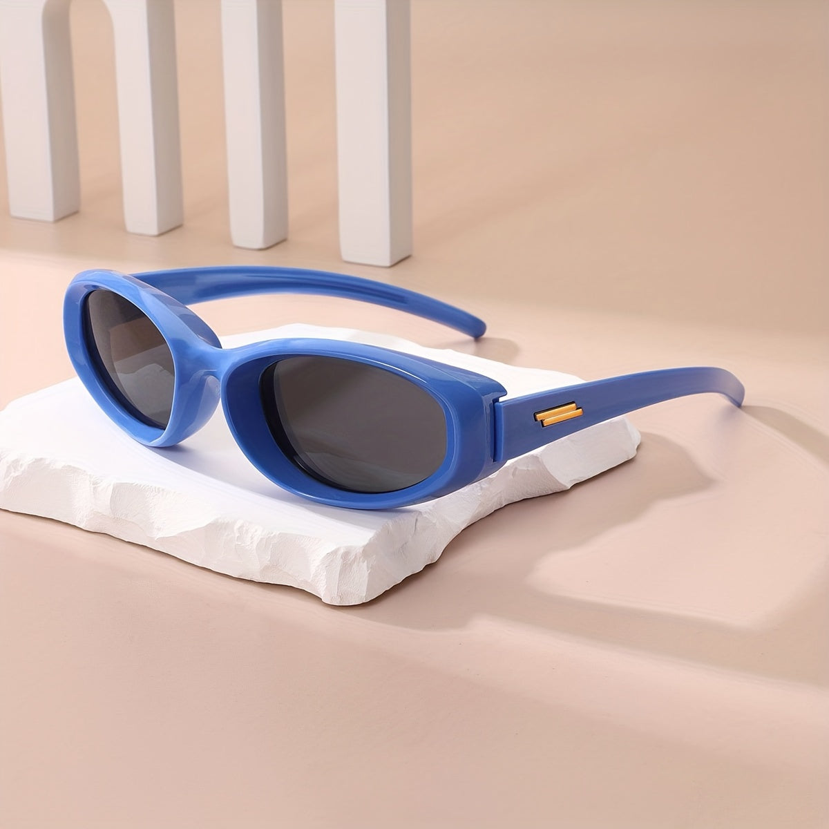 Luna Oval Sunglasses