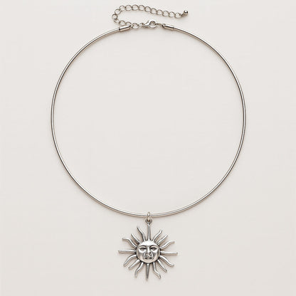 Soléa Pendant Necklace