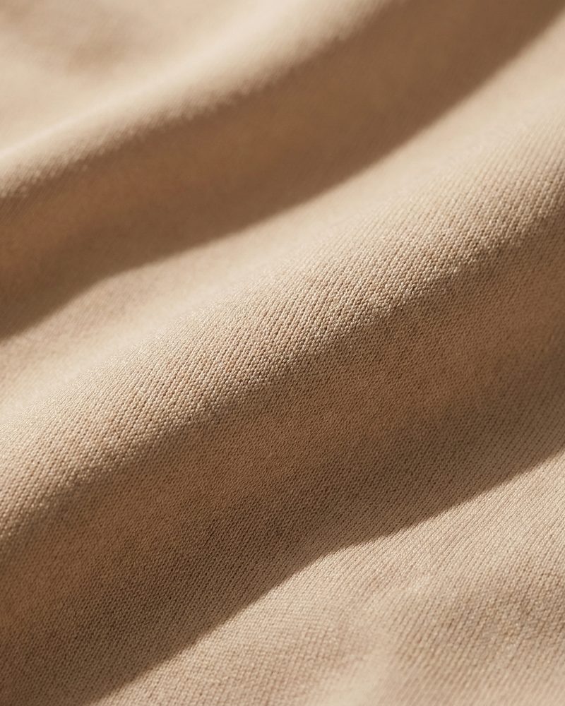 Sculpt Seamless Tee - Premium fabric texture