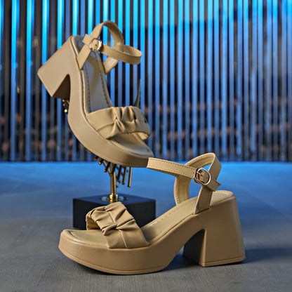 Cinthia Platform Sandal