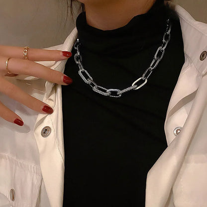 Amara Chain Necklace