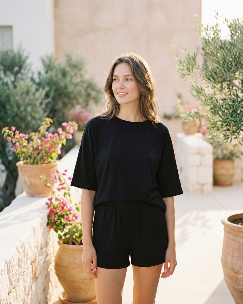 Riviera Lounge Set in Black - Mediterranean terrace lifestyle