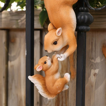 Squirrel Family Garden Decoration