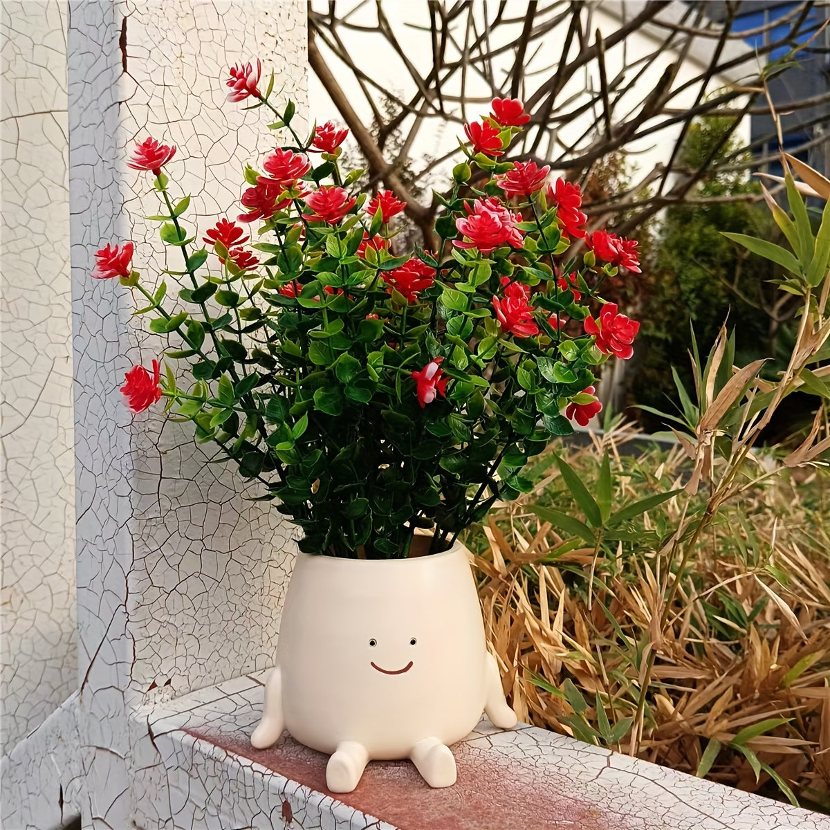 Sitting Flower Pot